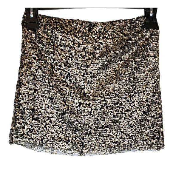 LF Native Rose Kesha Bronze Sequin Mini Skirt Size 2 NEW - Picture 4 of 13